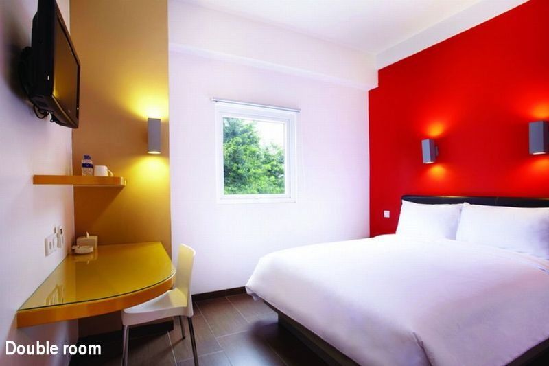 Amaris Hotel Senen Yakarta Exterior foto
